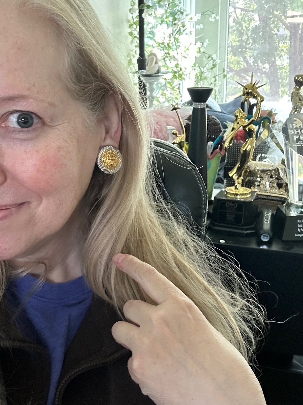 Vtg 80s Two Tone Lion Head Clip Earrings Gold Silver Rope Border Round 1i - Picture 6 of 8